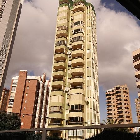 Apartamentos Torre Gerona เบนิดอร์ม ภายนอก รูปภาพ